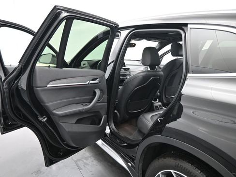 Used 2019 BMW X1 sDrive28i w/ Convenience Package image 18