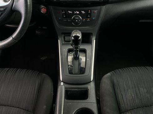 Used 2019 Nissan Sentra SV image 14
