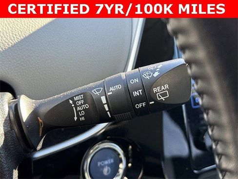 Used 2019 Toyota Prius XLE image 25