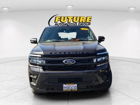 Used 2023 Ford Expedition Max Limited AWD/4WD image 2