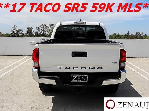 Used 2017 Toyota Tacoma SR5 w/ Tow Package RWD image 11