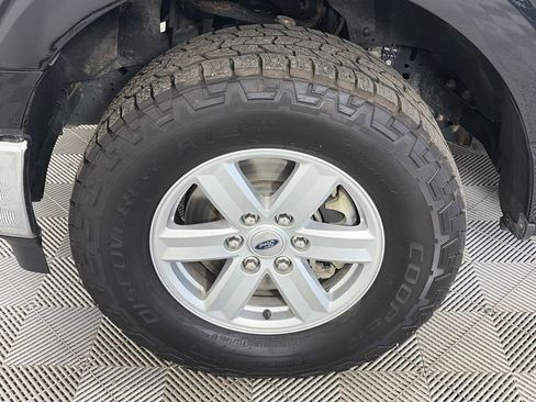 Certified 2022 Ford F150 XLT w/ Trailer Tow Package image 8