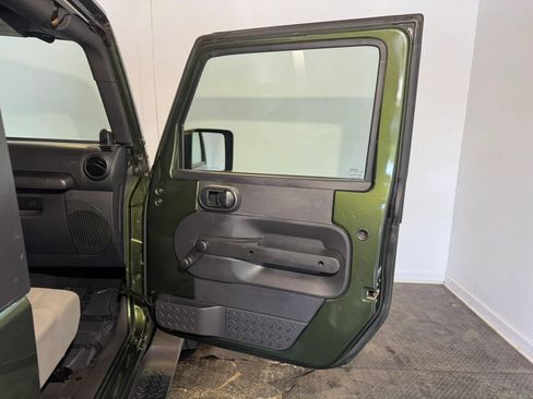 Used 2009 Jeep Wrangler X AWD/4WD image 21