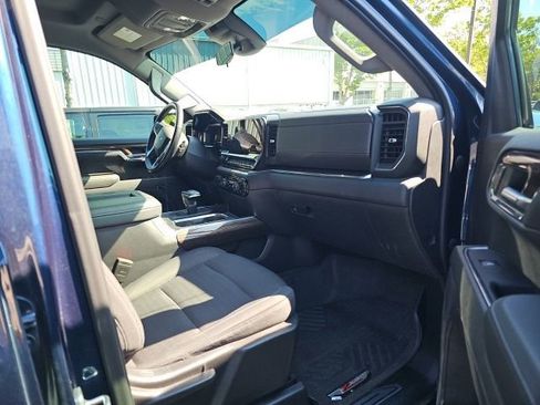Used 2022 Chevrolet Silverado 1500 LT Trail Boss w/ Protection Package AWD/4WD image 27