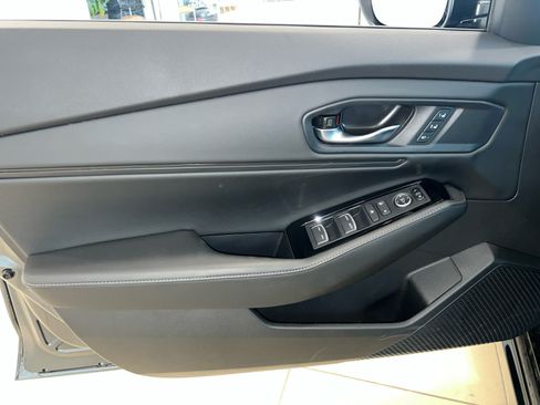 Used 2025 Honda Accord Touring image 15
