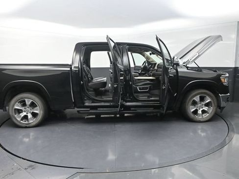 Used 2021 RAM 1500 Laramie AWD/4WD image 38
