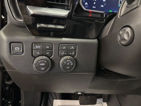 New 2026 Chevrolet Silverado 1500 High Country w/ Technology Package AWD/4WD image 19
