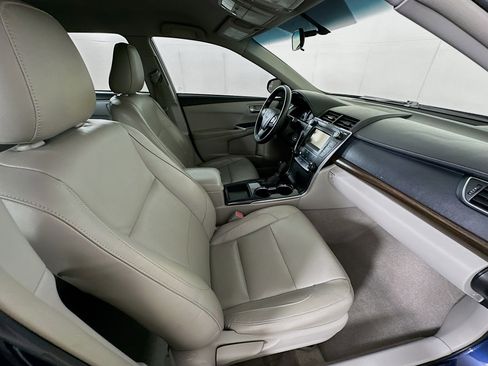 Used 2015 Toyota Camry LE FWD image 28