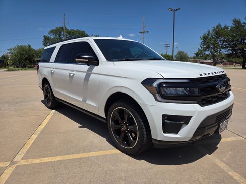Certified 2022 Ford Expedition Max Limited AWD/4WD image 1
