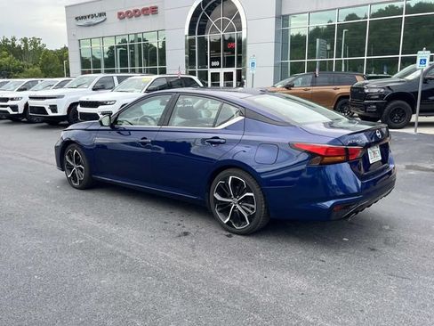 Used 2024 Nissan Altima 2.5 SR FWD image 4
