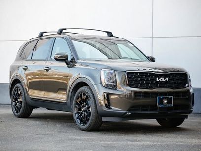 Used 2022 Kia Telluride EX w/ EX Premium Package