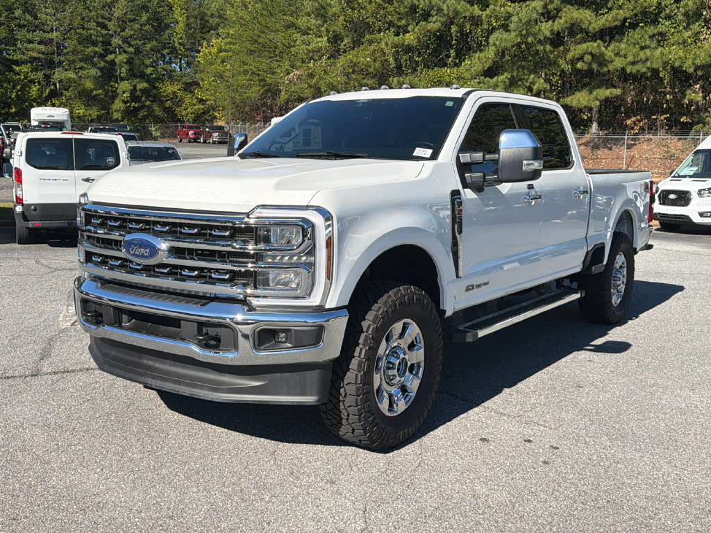 Used 2025 Ford F250 Lariat w/ Chrome Package AWD/4WD image 3