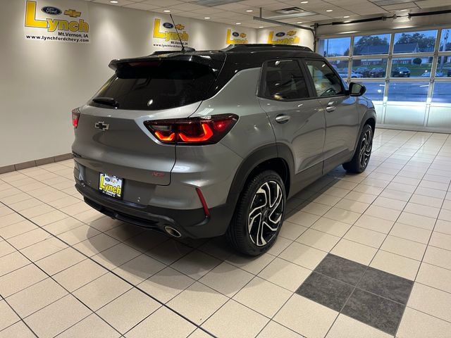 Used 2025 Chevrolet TrailBlazer RS w/ Convenience Package AWD/4WD image 23