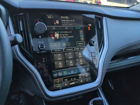 Used 2025 Subaru Outback Onyx Edition XT image 29