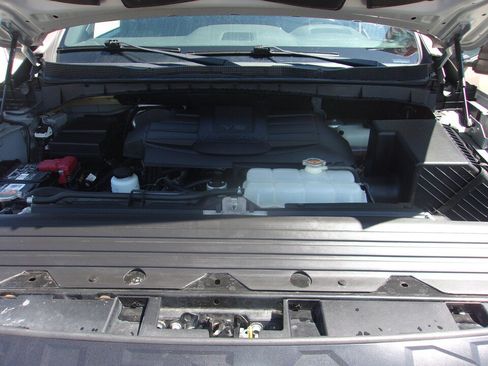 Used 2021 Nissan Titan PRO-4X w/ Off Road Protection Package AWD/4WD image 24