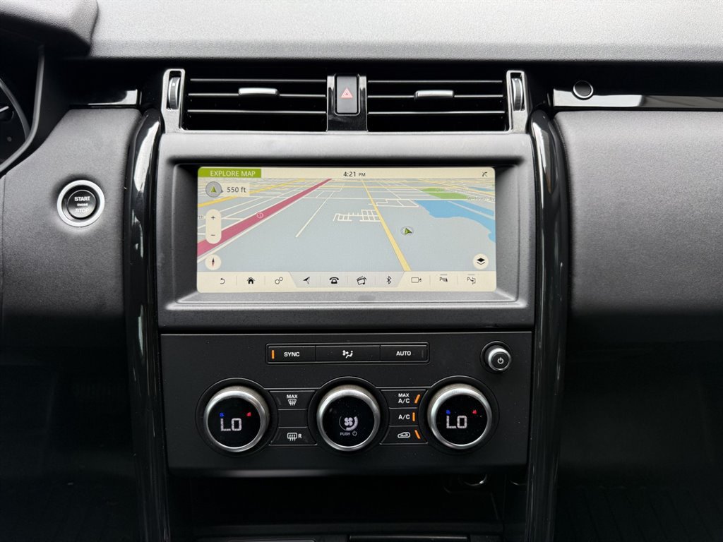 Used 2019 Land Rover Discovery SE AWD/4WD image 25