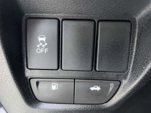 Used 2017 Acura TLX V6 image 18