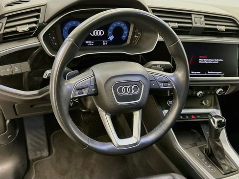 Used 2024 Audi Q3 2.0T Premium AWD/4WD image 18