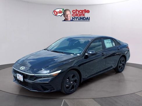 New 2026 Hyundai Elantra Sport FWD image 1