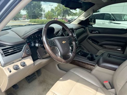 Used 2018 Chevrolet Tahoe LT AWD/4WD image 10