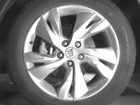 Used 2025 Buick Encore GX Preferred image 12