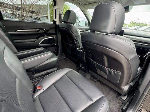 Used 2025 Kia Telluride S AWD/4WD image 15