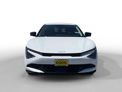 New 2026 Kia EV6 Wind RWD image 8