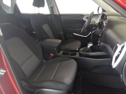 Certified 2023 Kia Soul LX FWD image 19