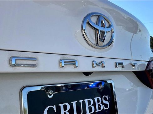 Used 2023 Toyota Camry LE image 43