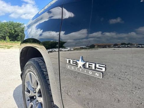 Used 2022 Chevrolet Silverado 1500 RST w/ Safety Package RWD image 10