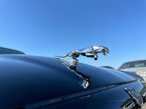 Used 2003 Jaguar XJ8 RWD image 92