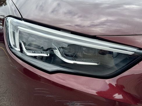 Used 2018 Buick Regal Essence w/ Driver Confidence Package #1 FWD image 39