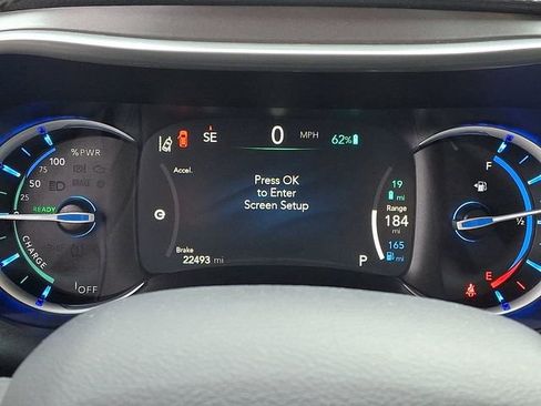 Used 2023 Chrysler Pacifica Touring-L image 20