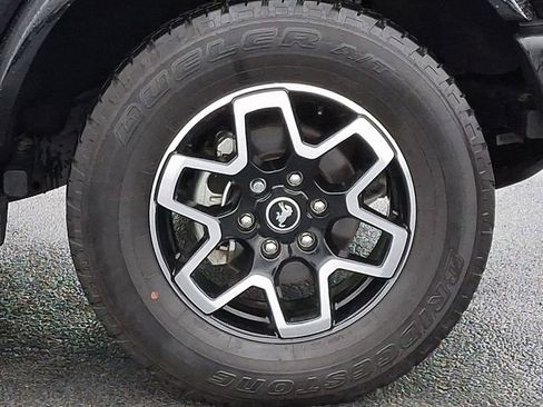 Used 2022 Ford Bronco Outer Banks AWD/4WD image 11