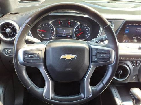 Used 2020 Chevrolet Blazer LT FWD image 13