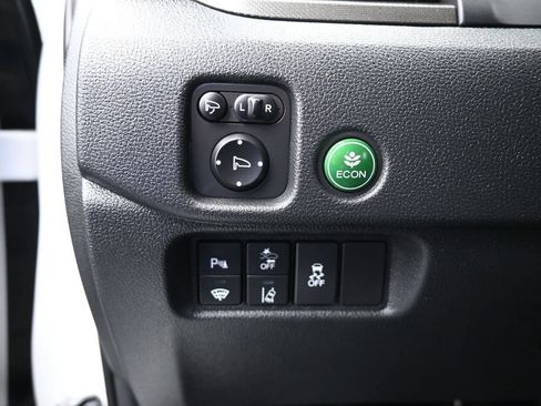 Used 2022 Honda Passport TrailSport image 17