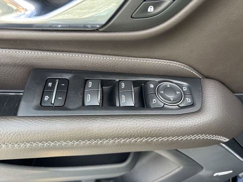 Certified 2023 GMC Yukon Denali image 24