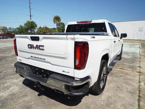 Used 2025 GMC Sierra 1500 SLT w/ SLT Premium Plus Package AWD/4WD image 3