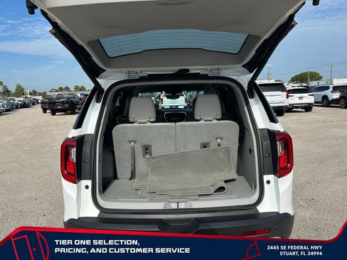 Used 2020 GMC Acadia SLT FWD image 10