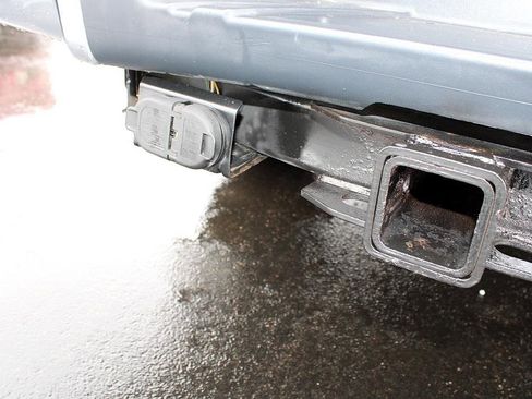 Used 2015 Ford F350 XLT w/ XLT Premium Package image 11