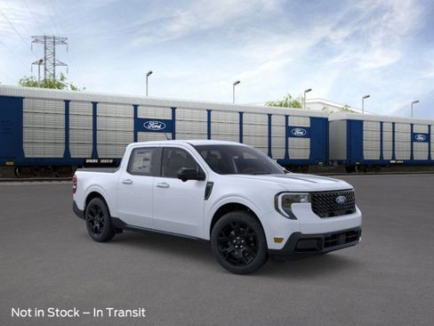 New 2026 Ford Maverick Lariat w/ Black Appearance Package AWD/4WD image 7