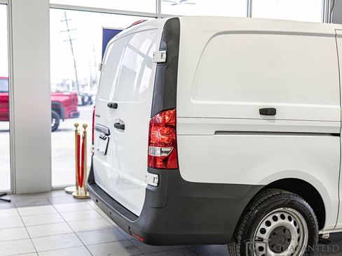 Used 2019 Mercedes-Benz Metris image 12