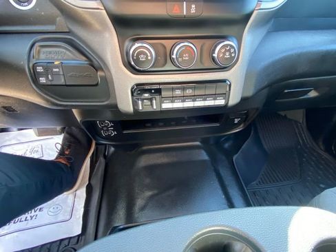 Used 2022 RAM 2500 Tradesman AWD/4WD image 10