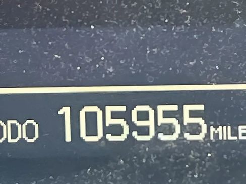 Used 2011 Toyota Tundra Limited w/ Memory Pkg RWD image 25