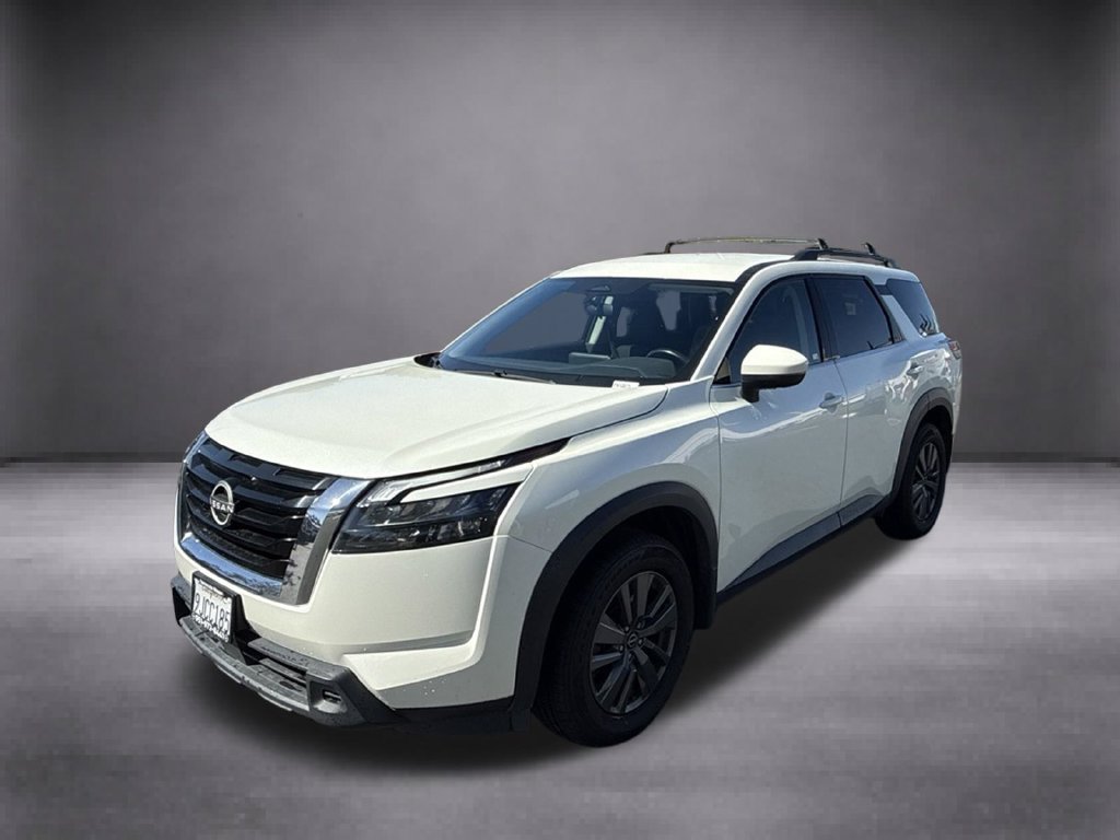 Used 2024 Nissan Pathfinder SV FWD image 9