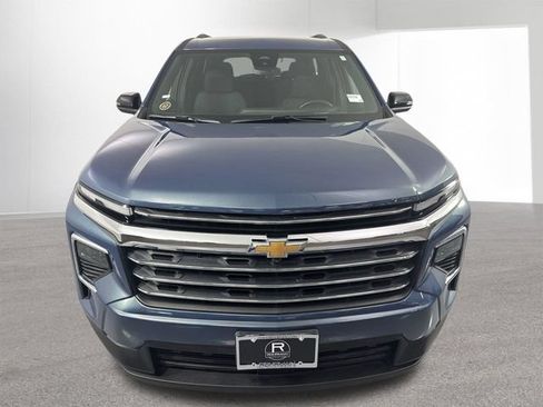 Used 2024 Chevrolet Traverse LT w/ LPO, Floor Liner Package FWD image 25
