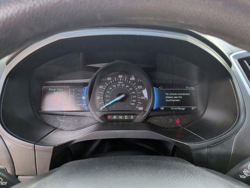 Used 2022 Ford Edge SE w/ Black Appearance Package image 21