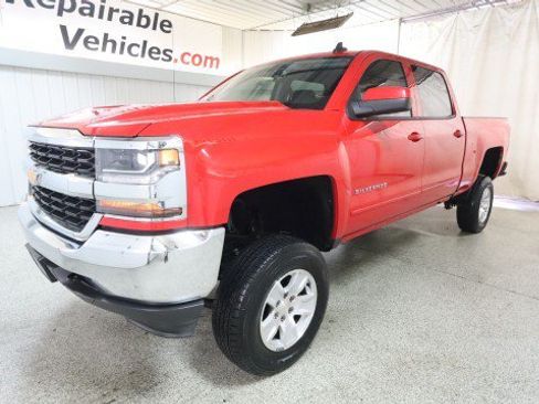 Used 2017 Chevrolet Silverado 1500 LT AWD/4WD image 2