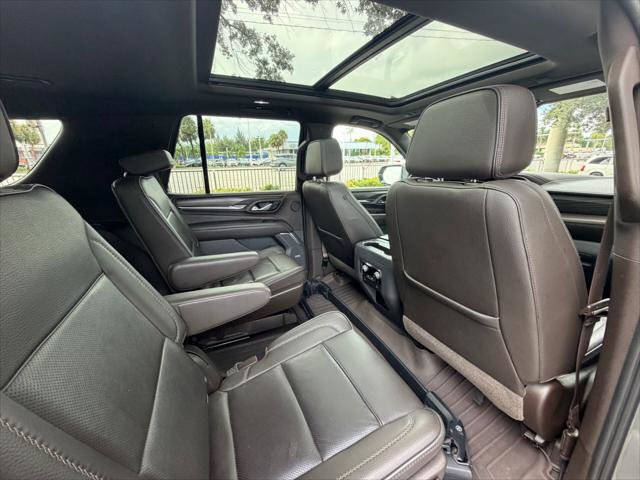 Used 2021 GMC Yukon Denali w/ Denali Premium Package AWD/4WD image 17