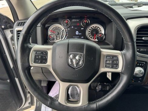 Used 2018 RAM 1500 Laramie image 18